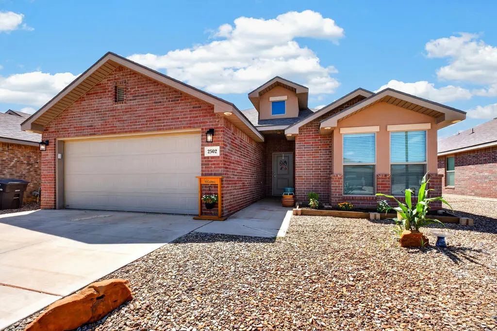 2502 Ranch Ave, Midland