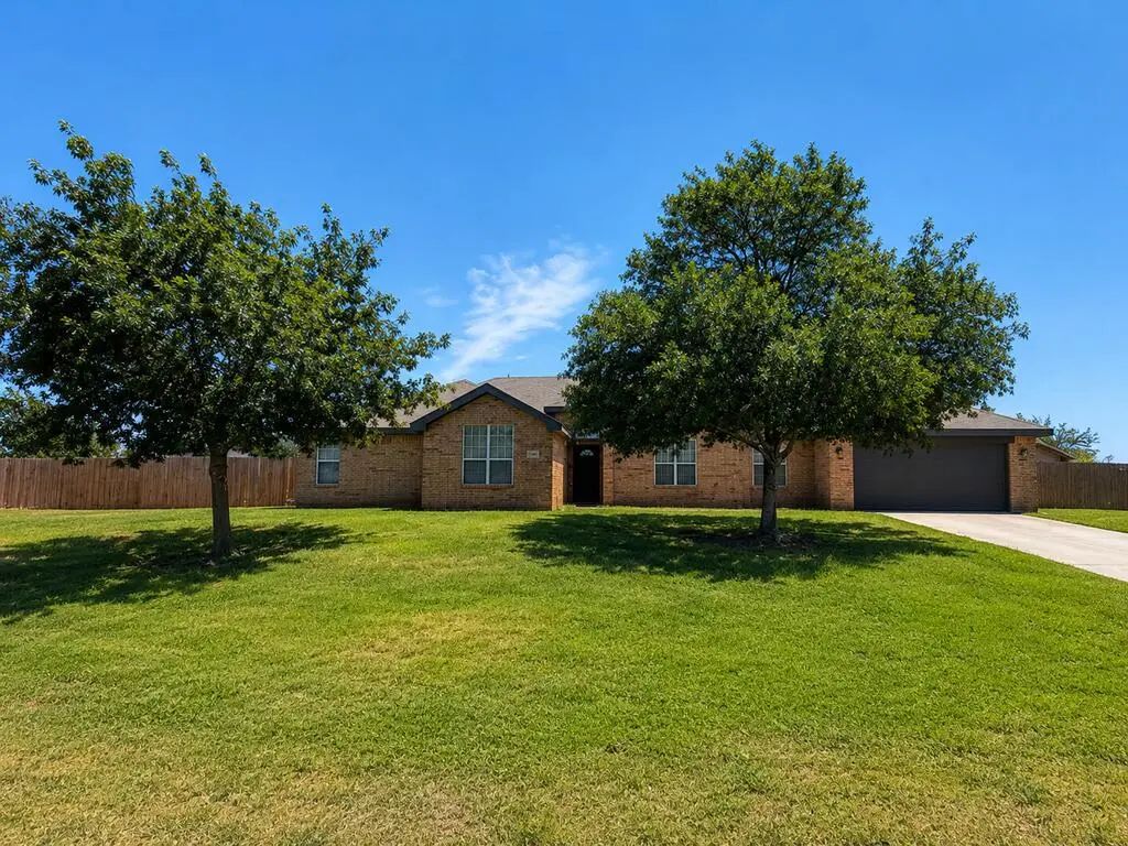 3001 County Rd 1068, Midland
