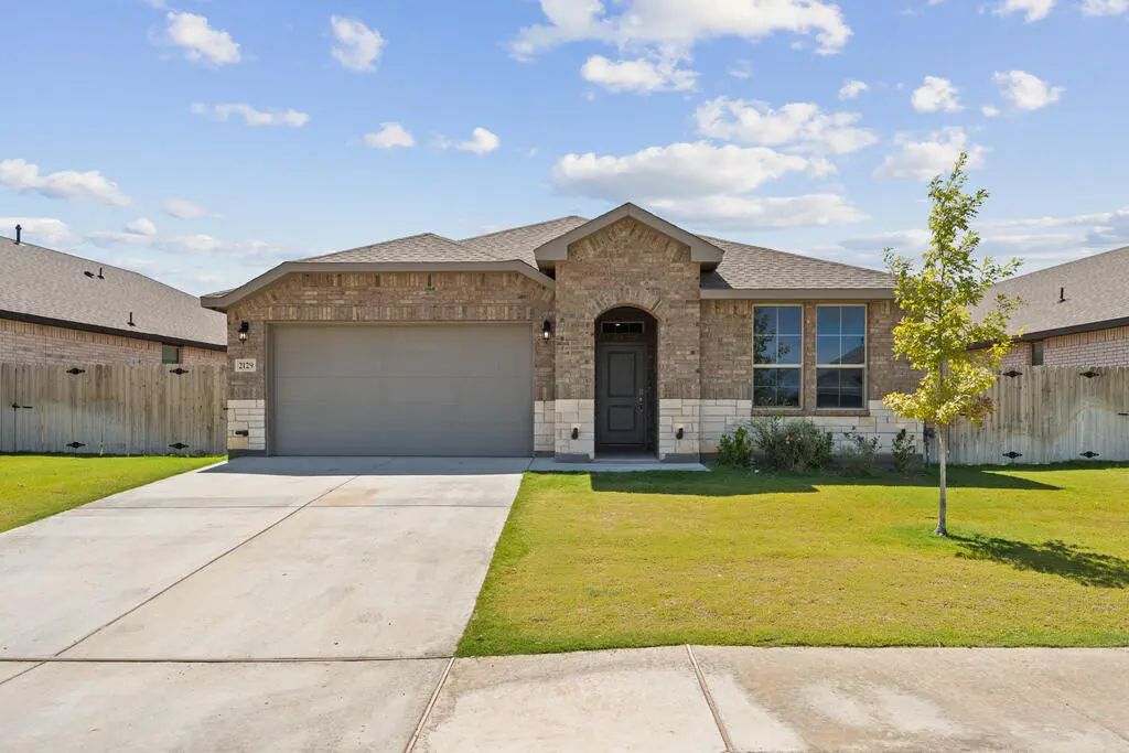 2129 Trailhead Dr., Midland