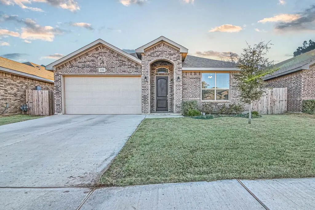 1316 Madrone Ave, Midland