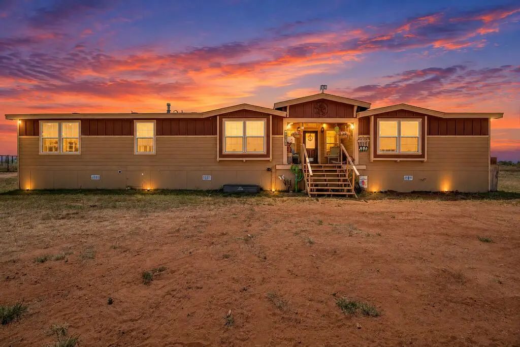 7636 County Rd 163, Colorado City