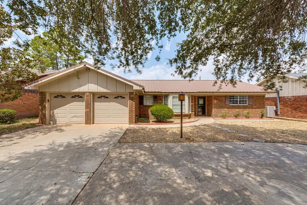 2410 Apperson Dr, Midland