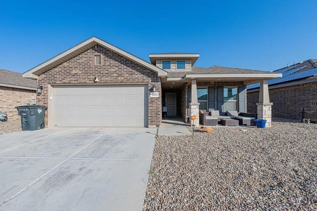 1221 93rd  St, Odessa