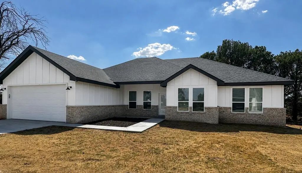 3102 County Rd 1069, Midland