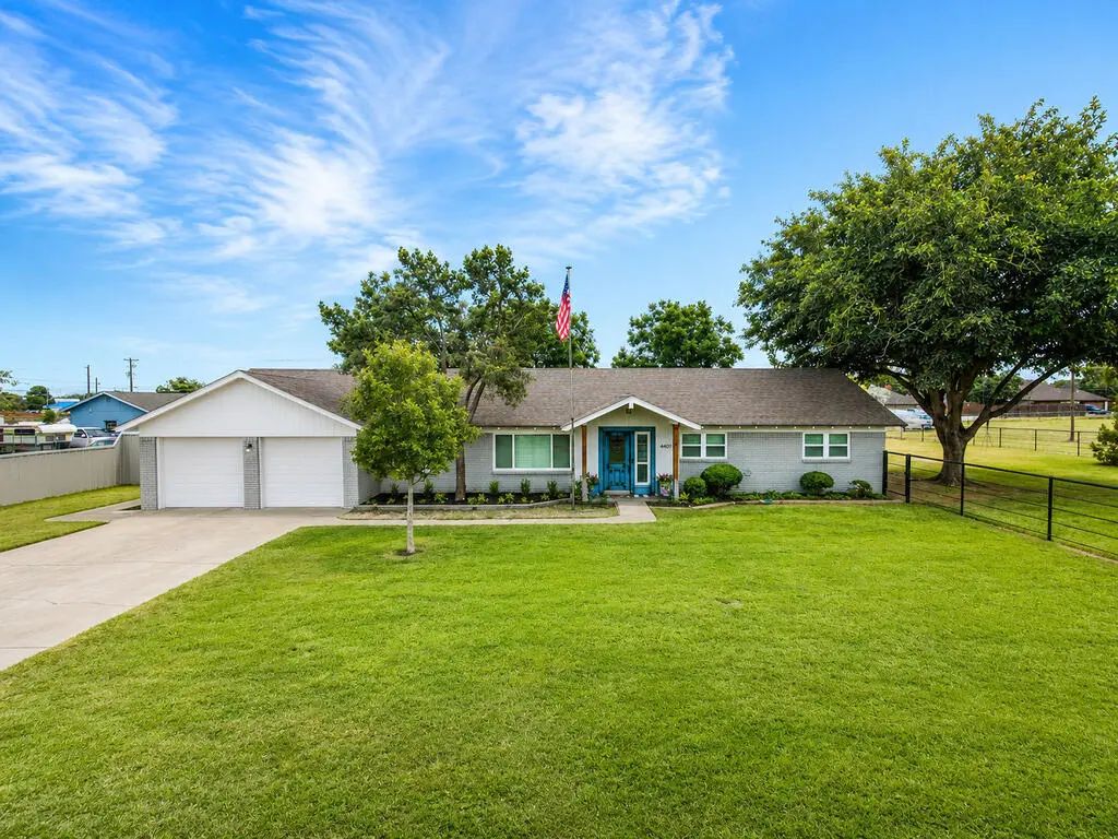 4407 Robin Lane, Midland