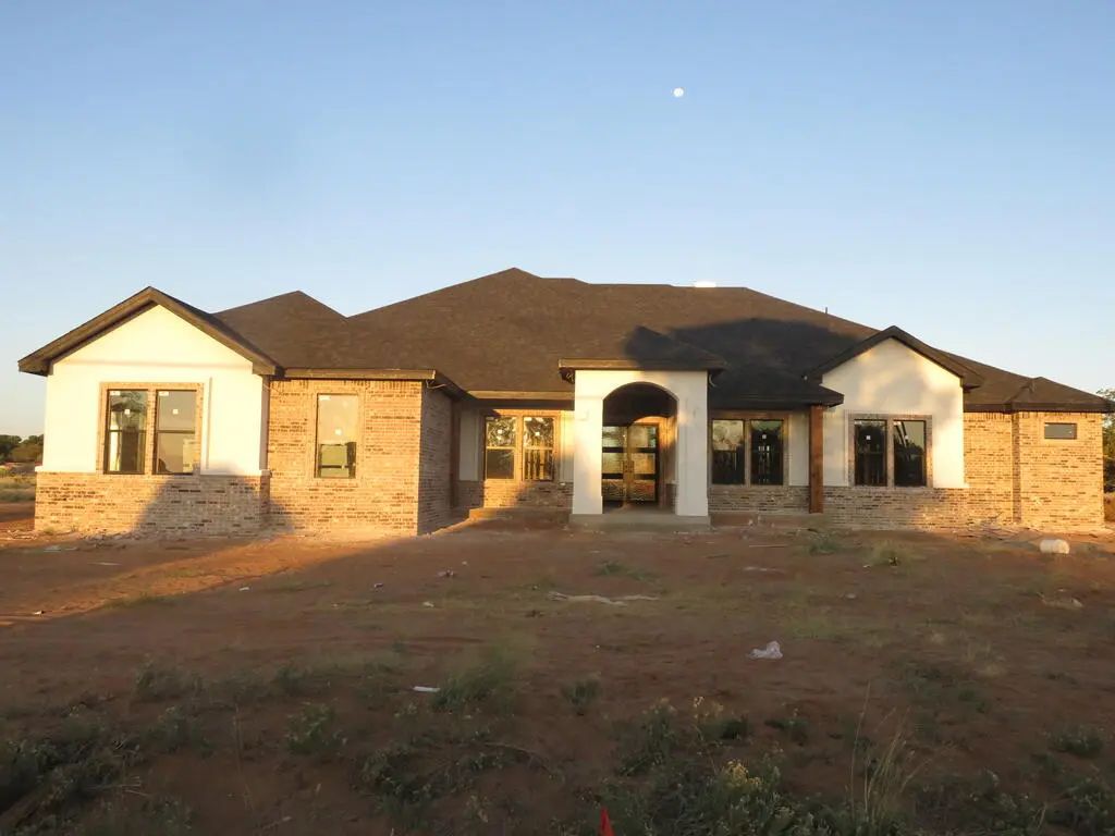 4209 Coyote Trail, Midland