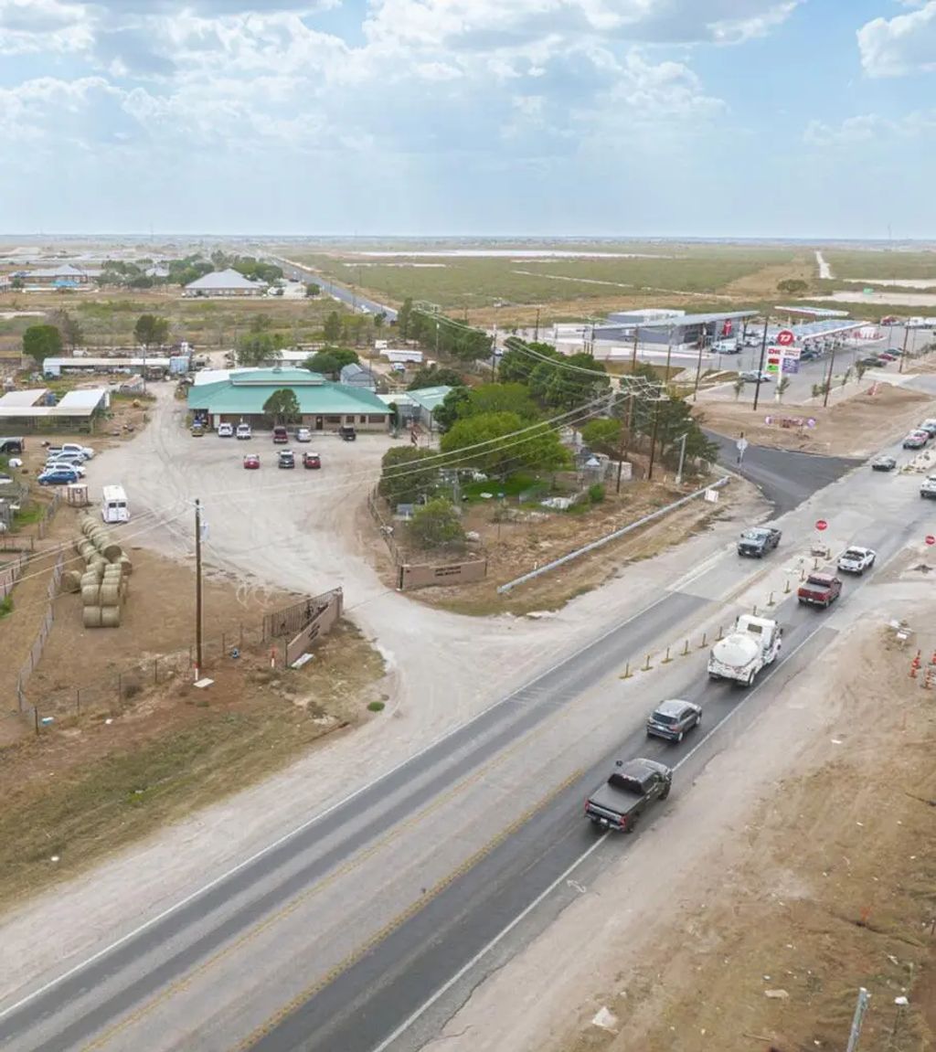 8535 Hwy 158, Midland