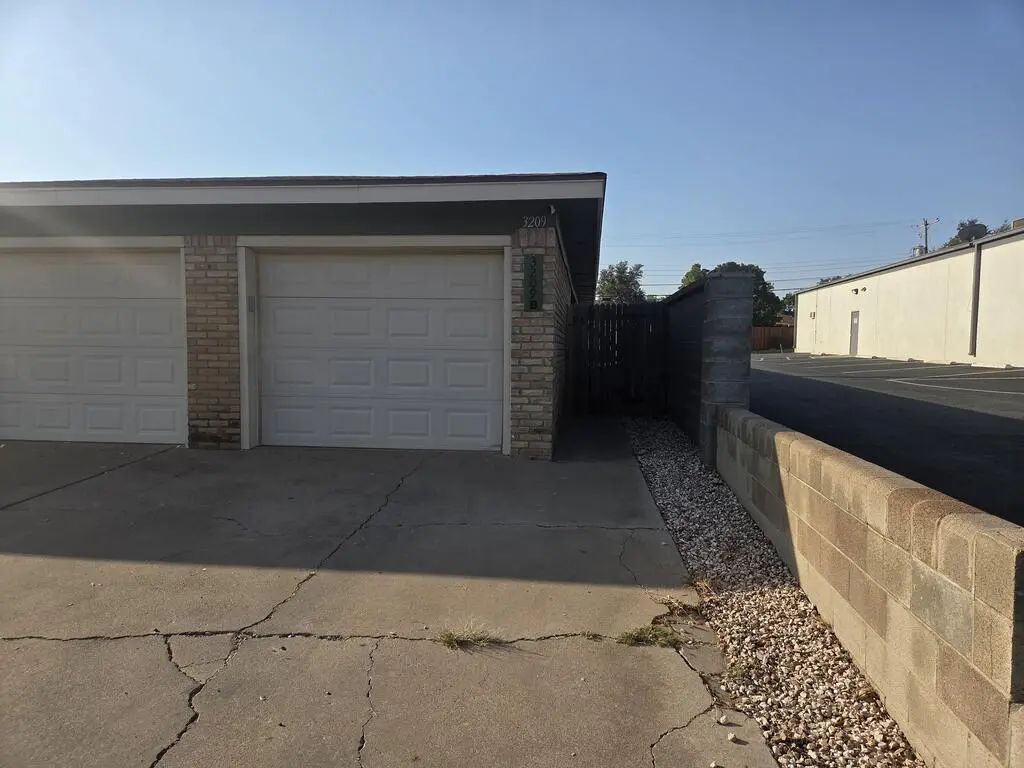 3209 B Wadley Ave, Midland