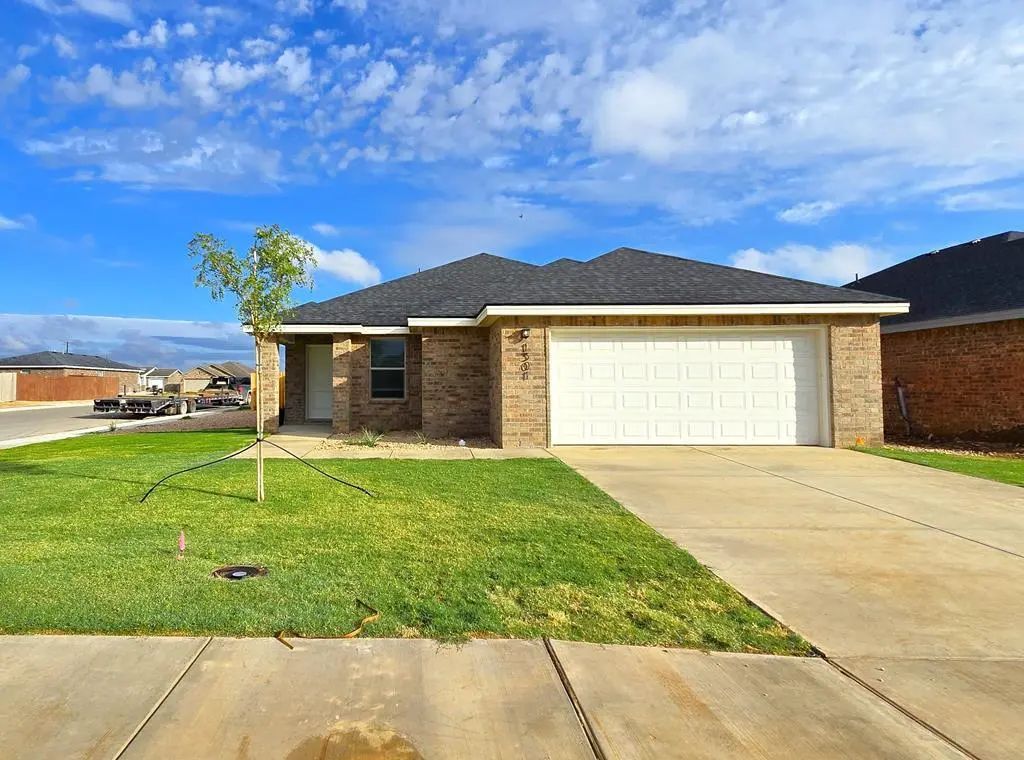 1301 Hogback Way, Midland