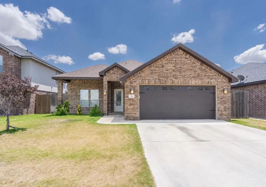 16 Cornwall Dr, Odessa