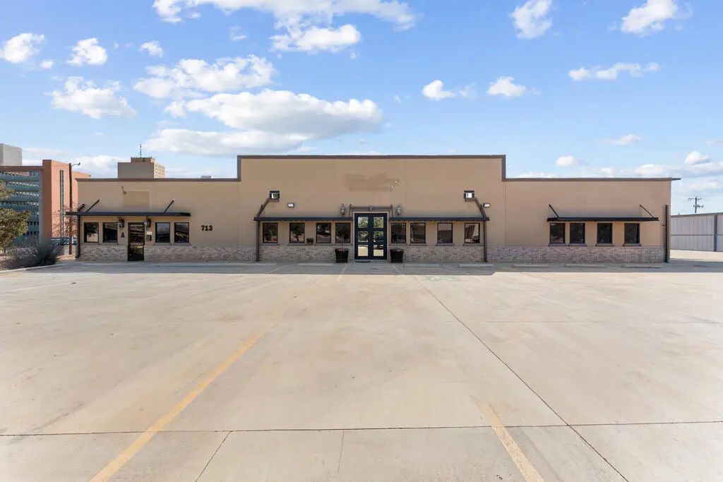 713 Indiana Ave, Midland