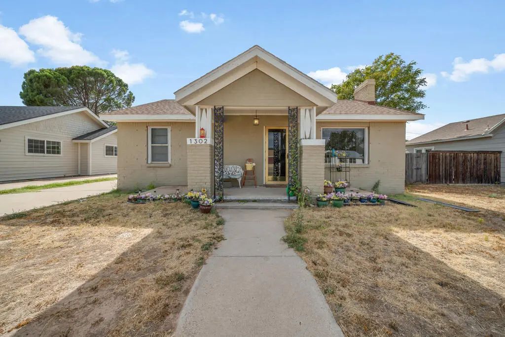 1302 Dixie, Big Spring