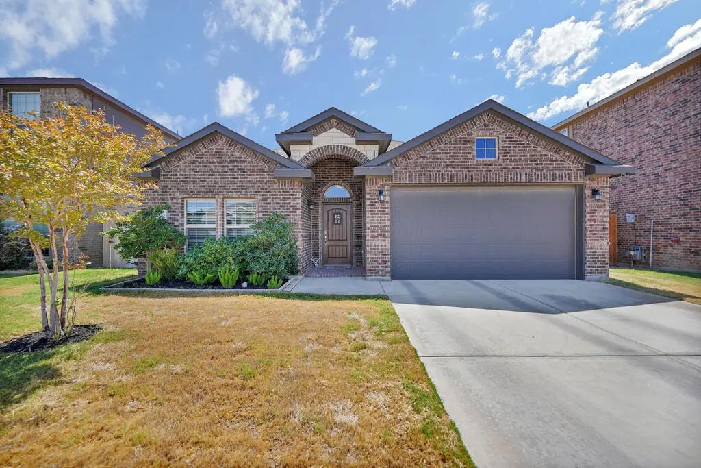 6823 Jamestown St, Midland
