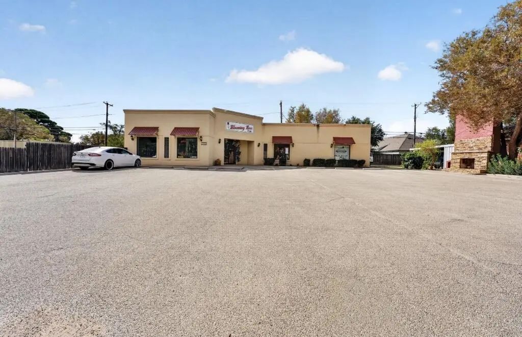 1705 Wall St, Midland