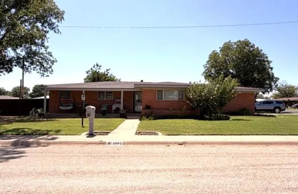 4001 Irving, Snyder
