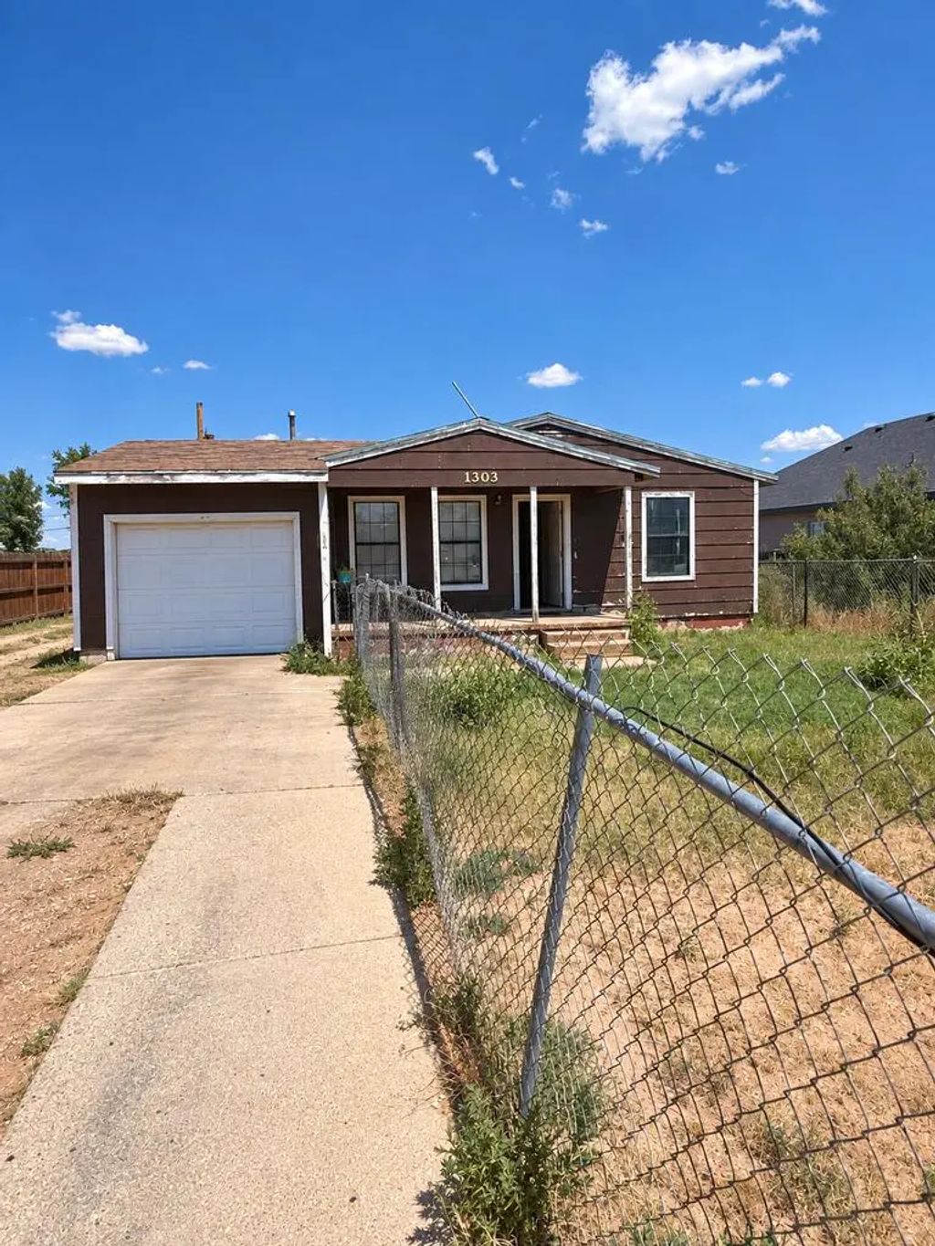 1303 Marijo, Big Spring