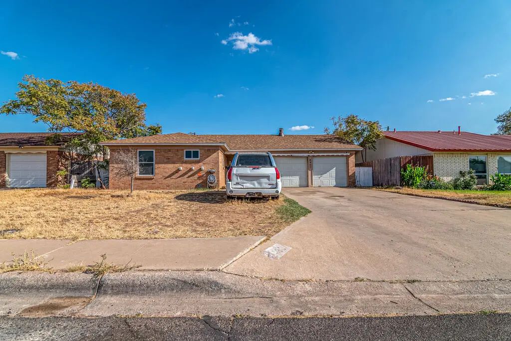 4807 Shadylane Dr, Midland