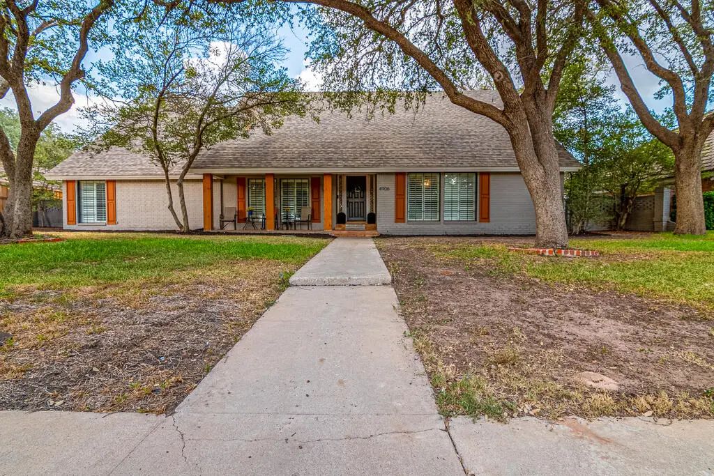4906 Heather Rd, Midland