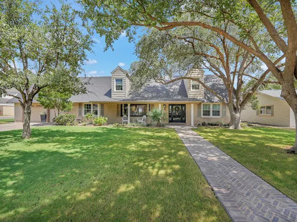 2608 N St, Midland