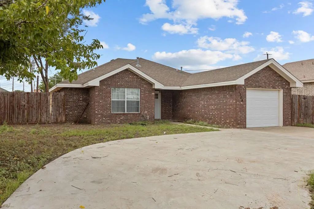 1708 English Dr, Midland