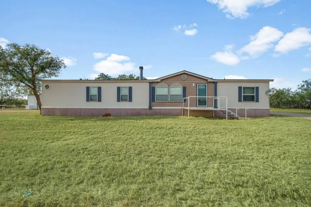 2303 Anderson Rd, Big Spring