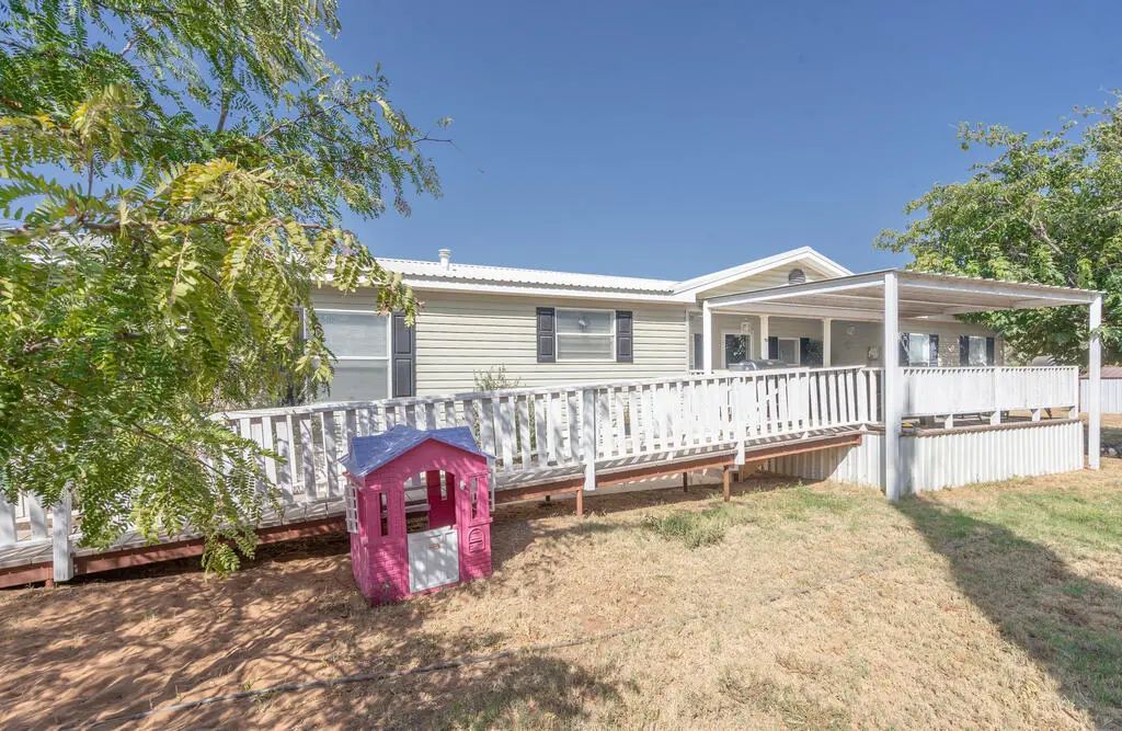 1606 County Rd 134, Midland
