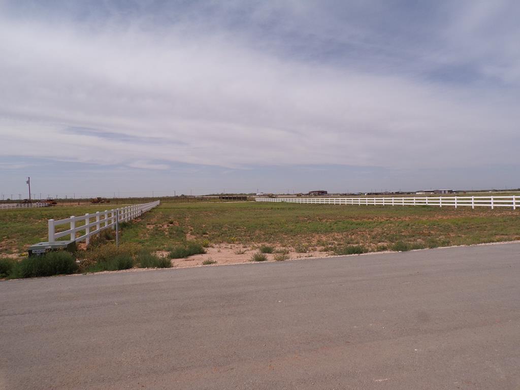 14111 County Rd 104, Midland