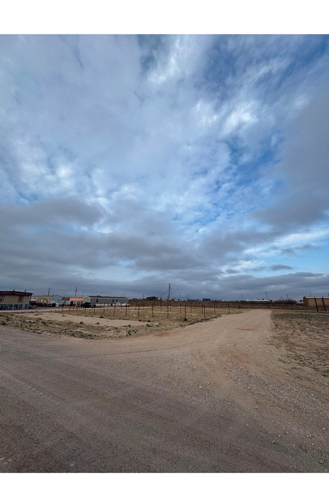 6420 County Rd 1160, Midland