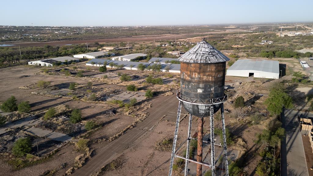 1000 10th St, Big Spring