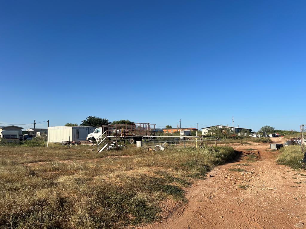 3204 County Rd 1144, Midland