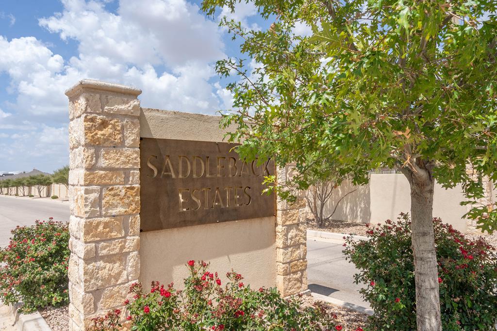 5505 County Rd 94, Midland