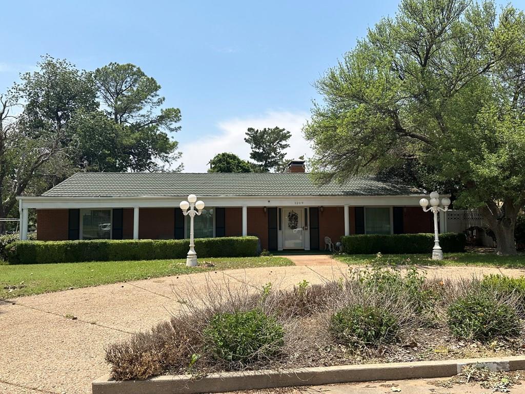 1209 Vine St, Colorado City