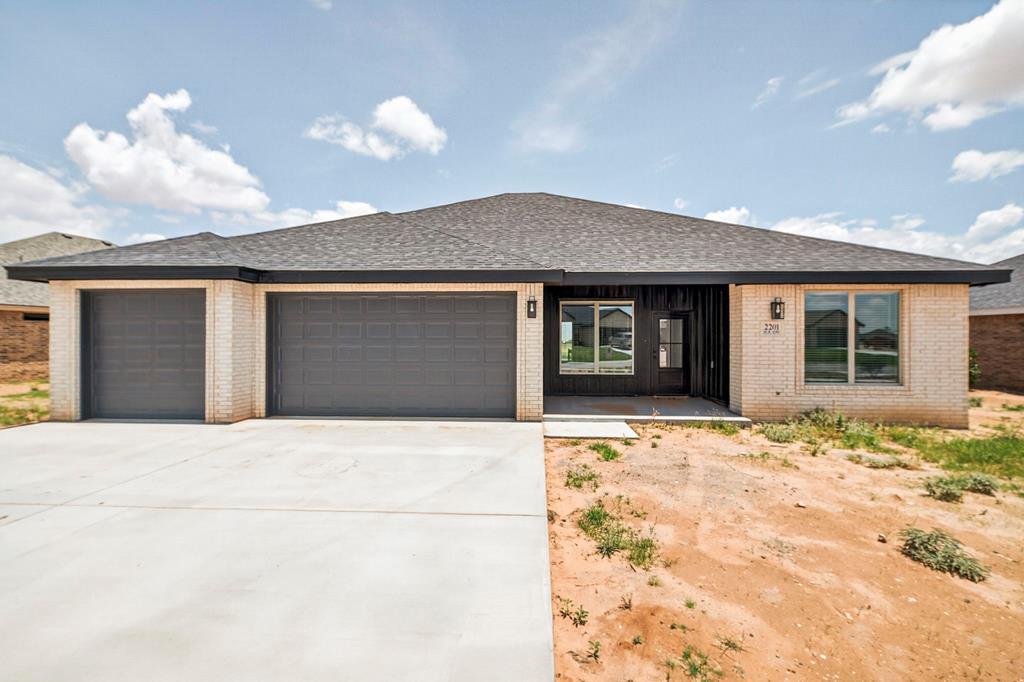 2201 County Rd 1059, Midland