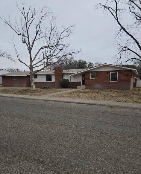 1108 Calvin Ave., Monahans