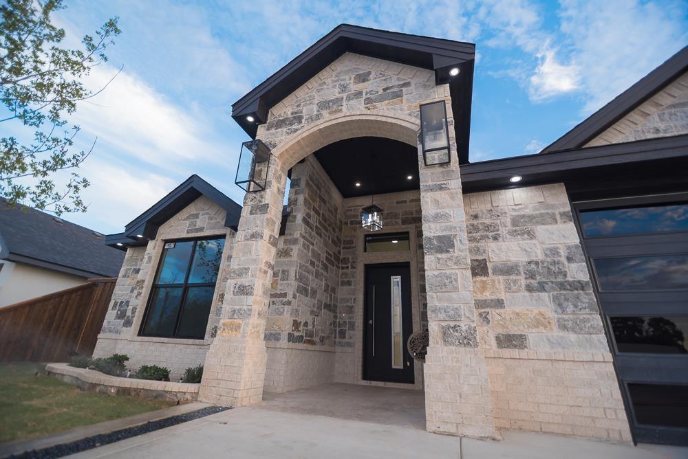 1103 Montgomery Rd, Midland