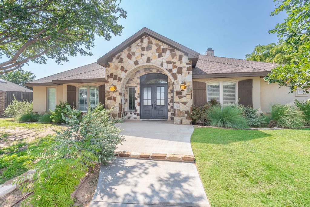 4206 Kingwood Court, Midland