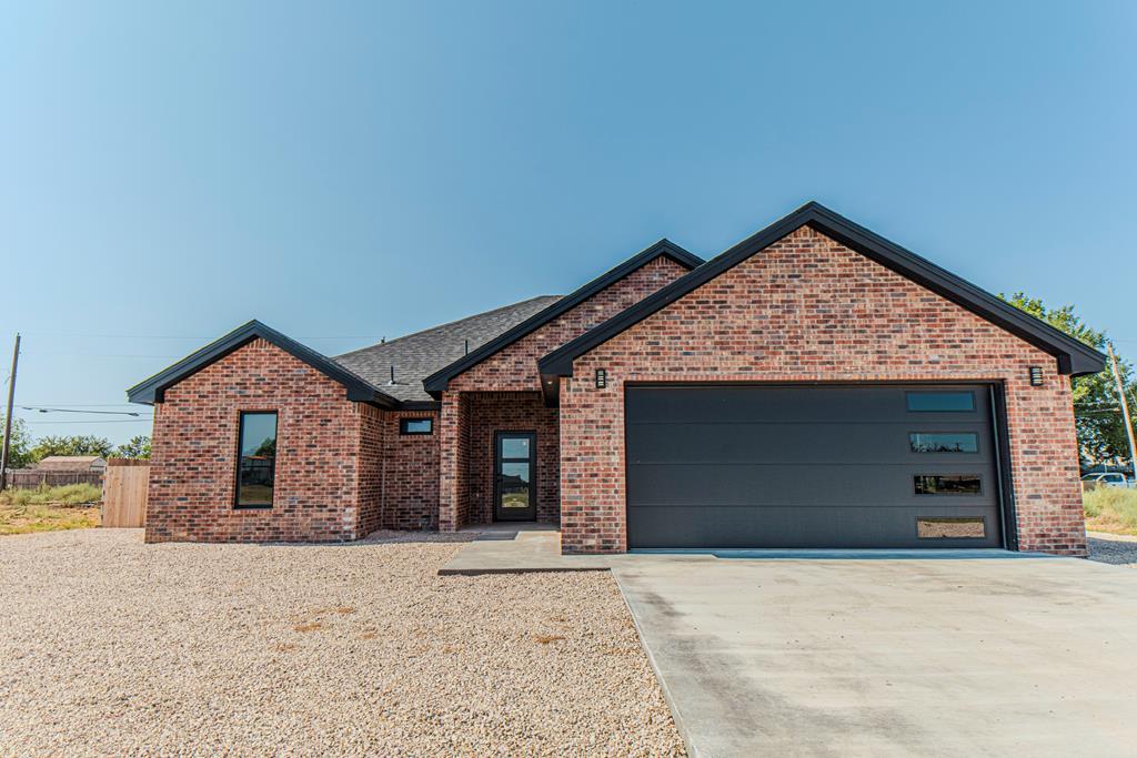 1708 Main St, Brownfield