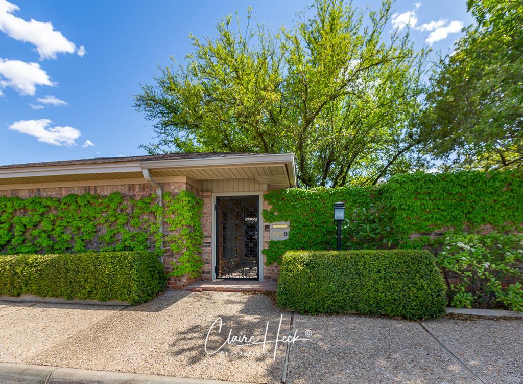 1209 Pecan Ave, Midland