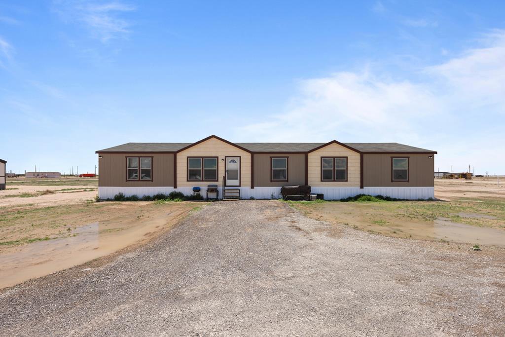22918 County Road 1186, Midland