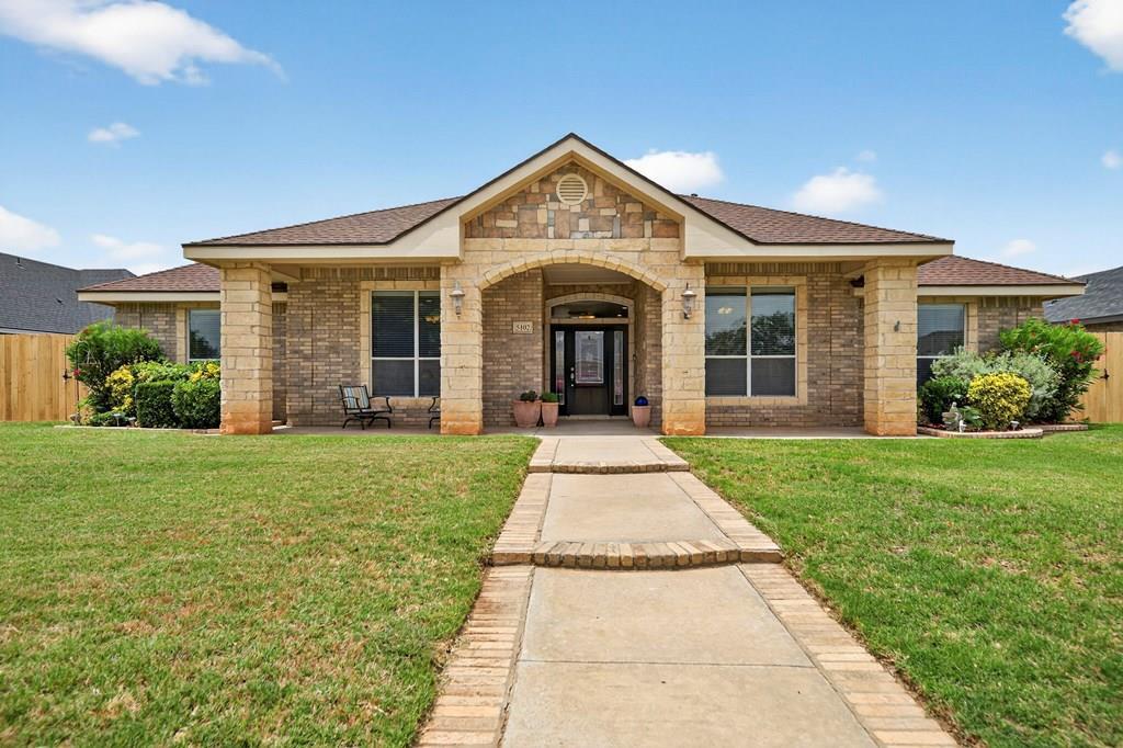 5102 Oak Valley Dr, Midland