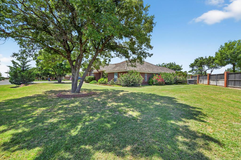 6907 Sunrise Court, Midland