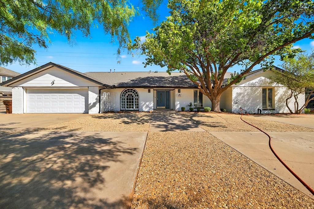 4502 Green Tree Blvd, Midland