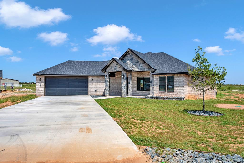 2102 County Rd 1059, Midland