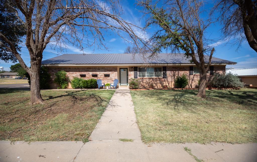 2718 Central Ave, Big Spring