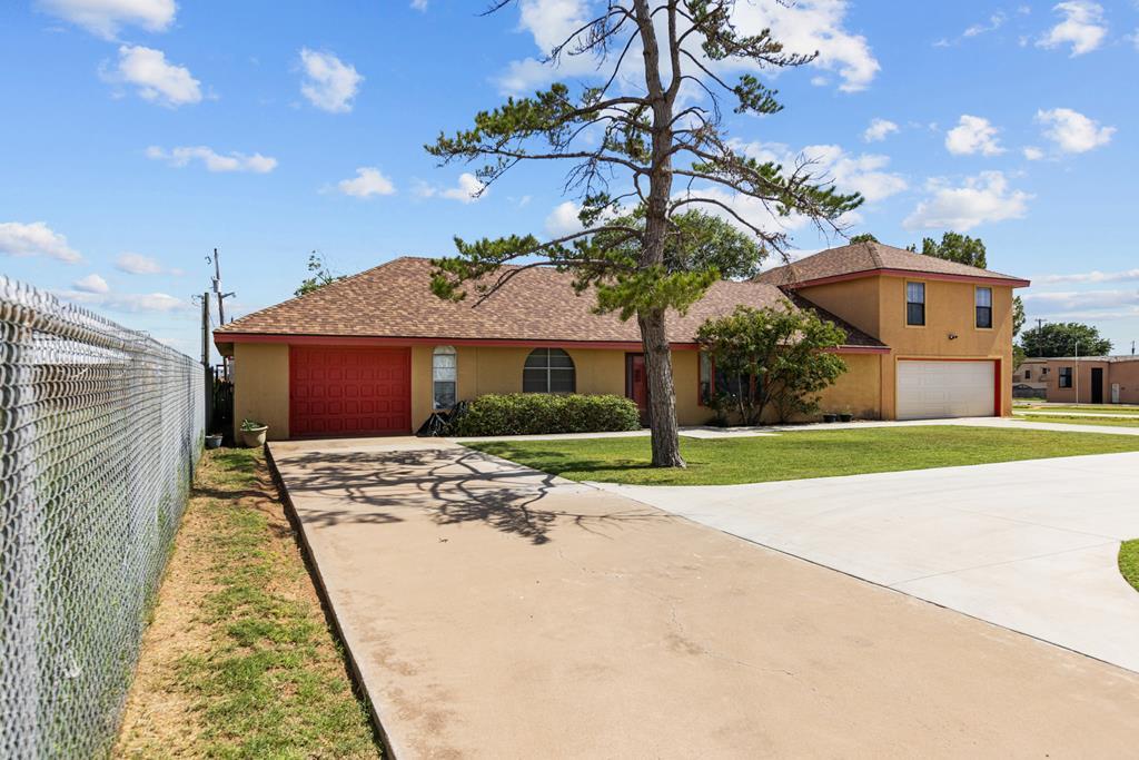 1413 County Rd 121, Midland