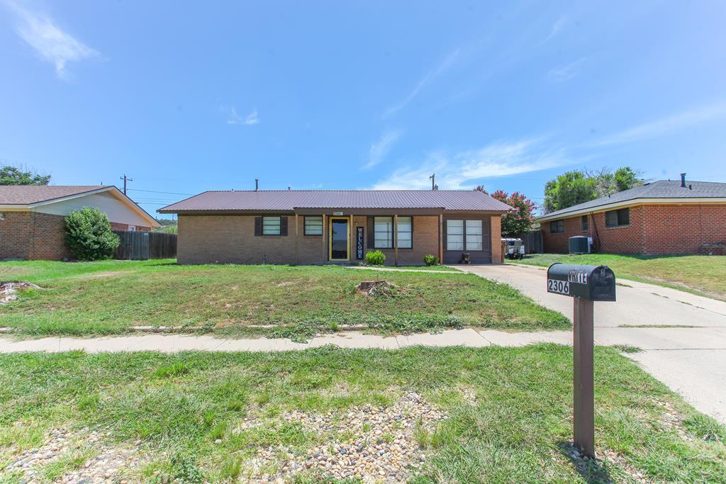 2306 Merrily Dr, Big Spring
