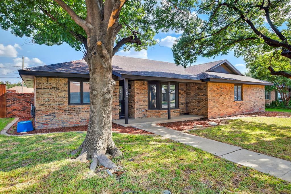 4209 Merrill Dr, Midland