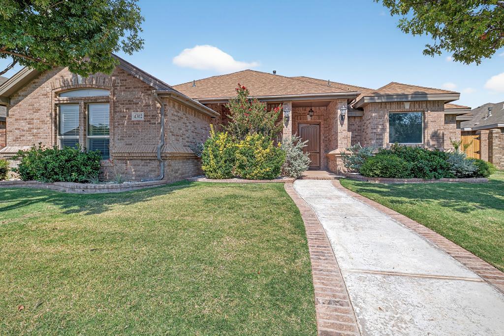 4302 Coronado Court, Midland