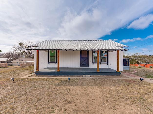 3806 Parkway Rd, Big Spring