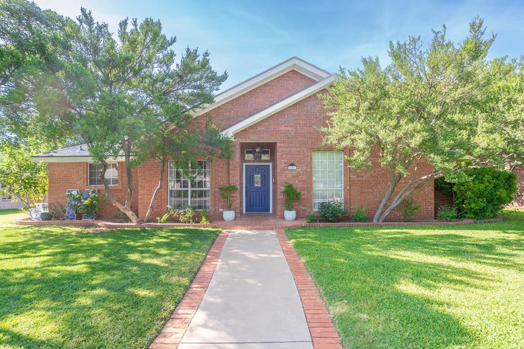509 Meadowpark Dr, Midland